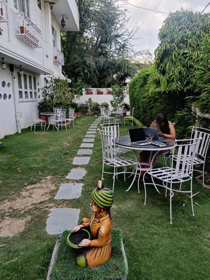Wake N Flow Boutique Stay By Jsh Jaipur Extérieur photo