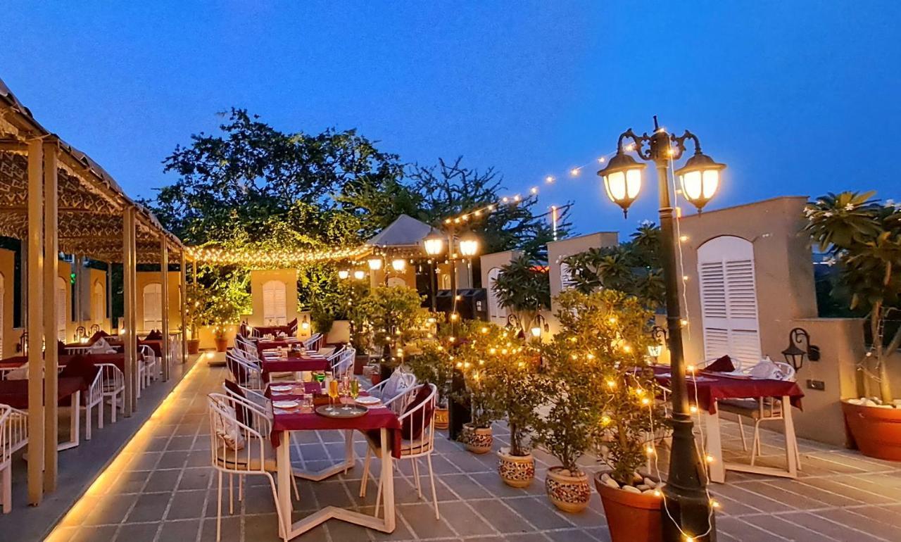 Wake N Flow Boutique Stay By Jsh Jaipur Extérieur photo