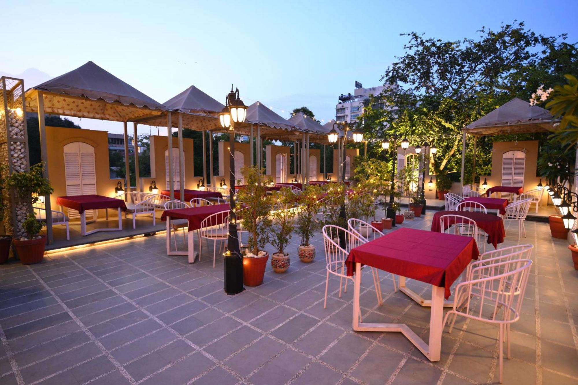 Wake N Flow Boutique Stay By Jsh Jaipur Extérieur photo