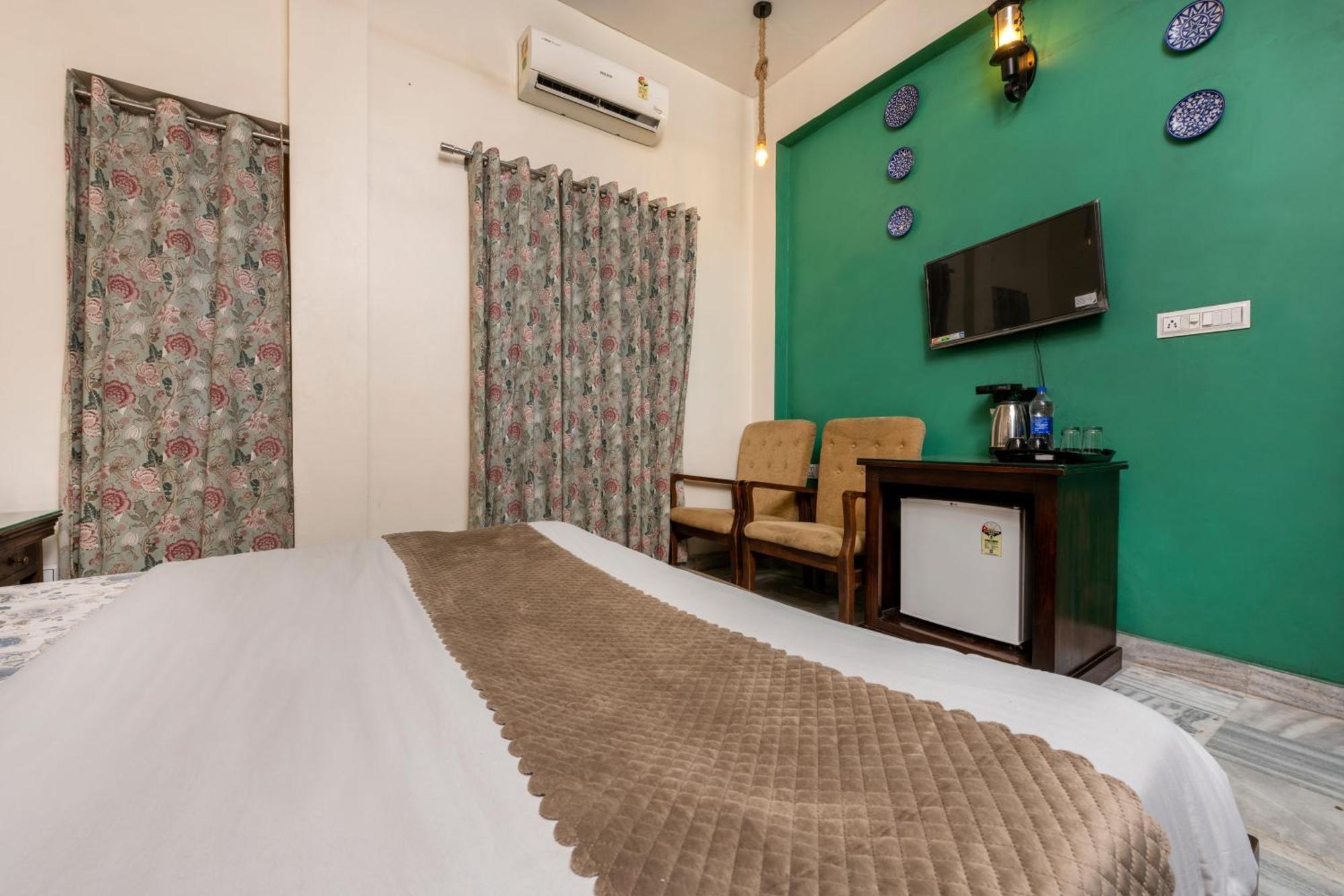 Wake N Flow Boutique Stay By Jsh Jaipur Extérieur photo